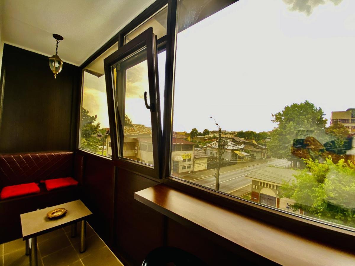 Central & Comfortable Studio Targoviste Exteriör bild